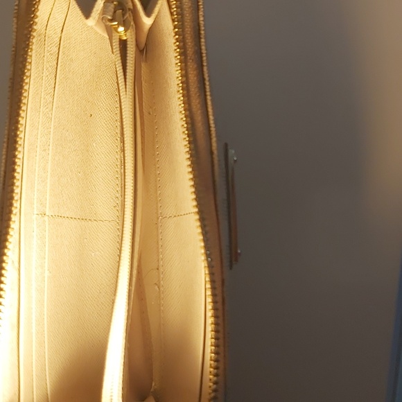 MICHAEL KORS WALLET - Picture 10 of 12